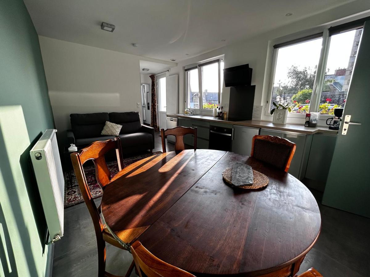 Gîte au centre ville de Paimpol Extérieur photo